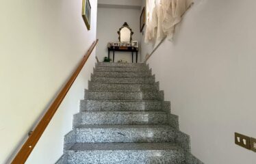 SPAZIOSA VILLA DI 164 MQ CON LABORATORIO DI 125 MQ