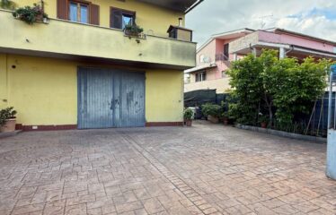SPAZIOSA VILLA DI 164 MQ CON LABORATORIO DI 125 MQ