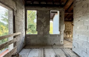 VILLA INDIPENDENTE DA RIFINIRE