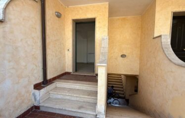 SPAZIOSO APPARTAMENTO IN AFFITTO CON 3 CAMERE DA LETTO