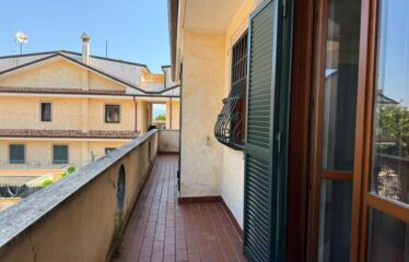 SPAZIOSO APPARTAMENTO IN AFFITTO CON 3 CAMERE DA LETTO