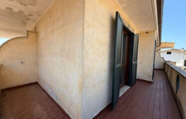SPAZIOSO APPARTAMENTO IN AFFITTO CON 3 CAMERE DA LETTO